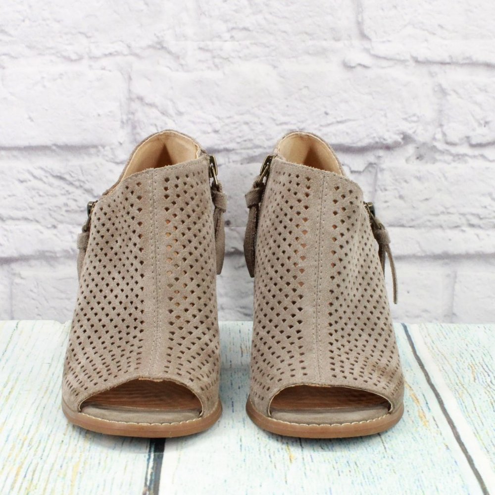*Lucky Brand Brown Suede Side Zipper Perforated Wedge Heel Sandals Size 8 Inches - Picture 4 of 10